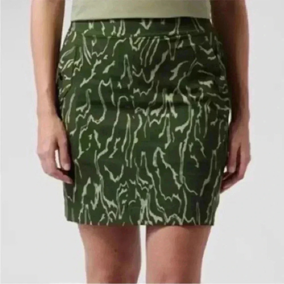 Athleta Vienna Cargo Skort Size 8 - Picture 1 of 7